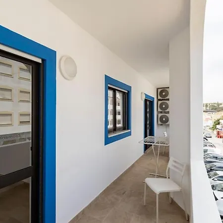Lovely Flat In Carveiro - 2 Bed - 100m To Beach